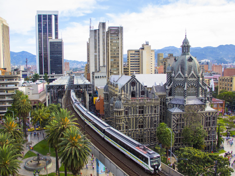 Medellín Única en Semana Santa del 28 marzo al 02 abril